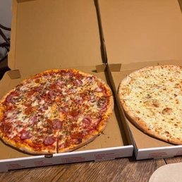 Meat Lovers Pizza Meat Lovers Pizza
