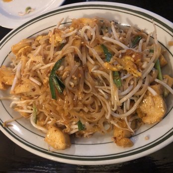 Kwan Thai - Pad Thai - you can smell the spice which was what we wanted - Thai Near Me - Pearl River, New York