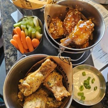 Topgolf - Wings with bone Trio platter - Golf Near Me - San Jose, California