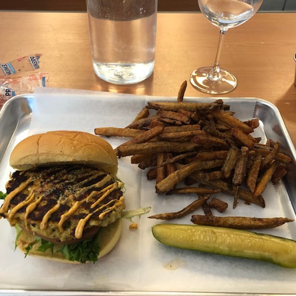 Capt'n Crabby - Food Trucks Near Me