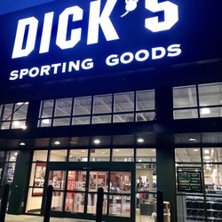 DICK'S Sporting Goods
