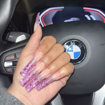 Nail Tech - Acrylics - Nail Salons Near Me - Daly City, California Nail Tech - Acrylics - Nail Salons Near Me - Daly City, California