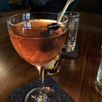 Bar Shiru - Classic Manhattan. - Cocktail Bars Near Me - Oakland, California