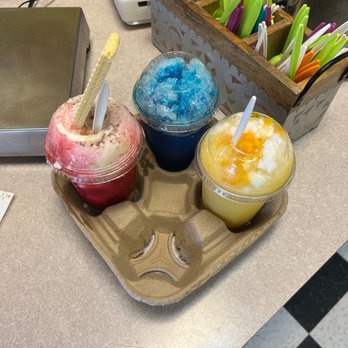 Lickity Split Yogurt - Strawberry, Mango, and Cotton Candy - Ice Cream & Frozen Yogurt Near Me - Fair Oaks, California