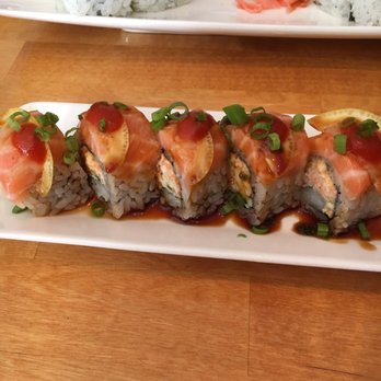 Minami Sushi - Japanese Near Me - Streamwood, Illinois