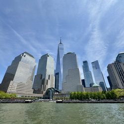 New York Media Boat / Adventure Sightseeing Tours - A view of One World Trade and the skyline