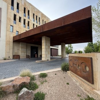 Level 5 Rooftop Restaurant - Hotel Chaco. Level 5 is located on the rooftop of this hotel. - Cocktail Bars Near Me - Albuquerque, New Mexico