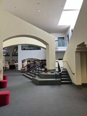 BEVERLY HILLS PUBLIC LIBRARY - Updated February 2026 - 166 Photos & 210