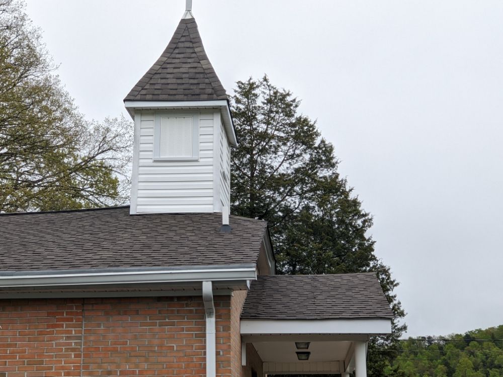 Slide of C&W Construction & Handyman