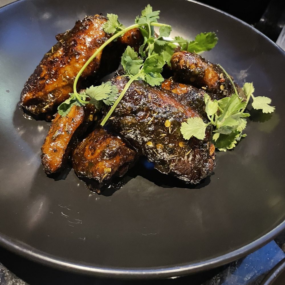 Checkmate - Wings - Bars Near Me - Detroit, Michigan