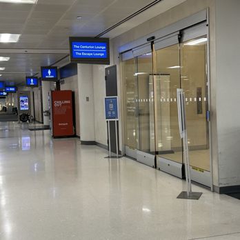 The Centurion Lounge - Airport Lounges Near Me - Phoenix, Arizona