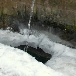 Heilquelle Wiedenest - Quellbecken