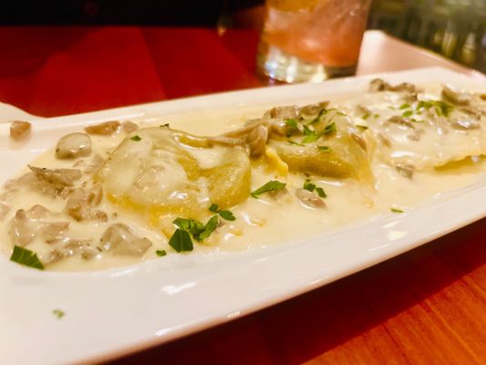 Broadway Grill by null