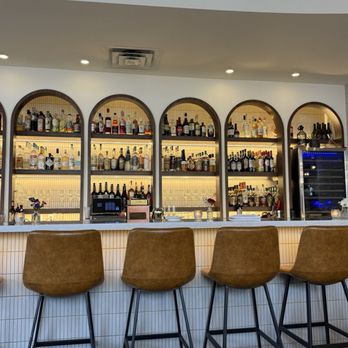 Liliana - Bar - Italian Near Me - Woodbury, Minnesota Liliana - Bar - Italian Near Me - Woodbury, Minnesota