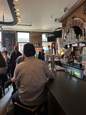 Sunshine Laundromat by null