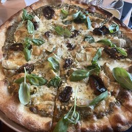 Creamy Pesto pizza Creamy Pesto pizza
