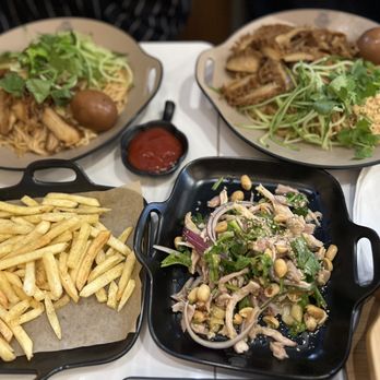 Ji Bei Chuan Authentic Asian Noodles - A8. Truffle Fries C5.Marinated Shredded Chicken - Noodles Near Me - Brooklyn, New York