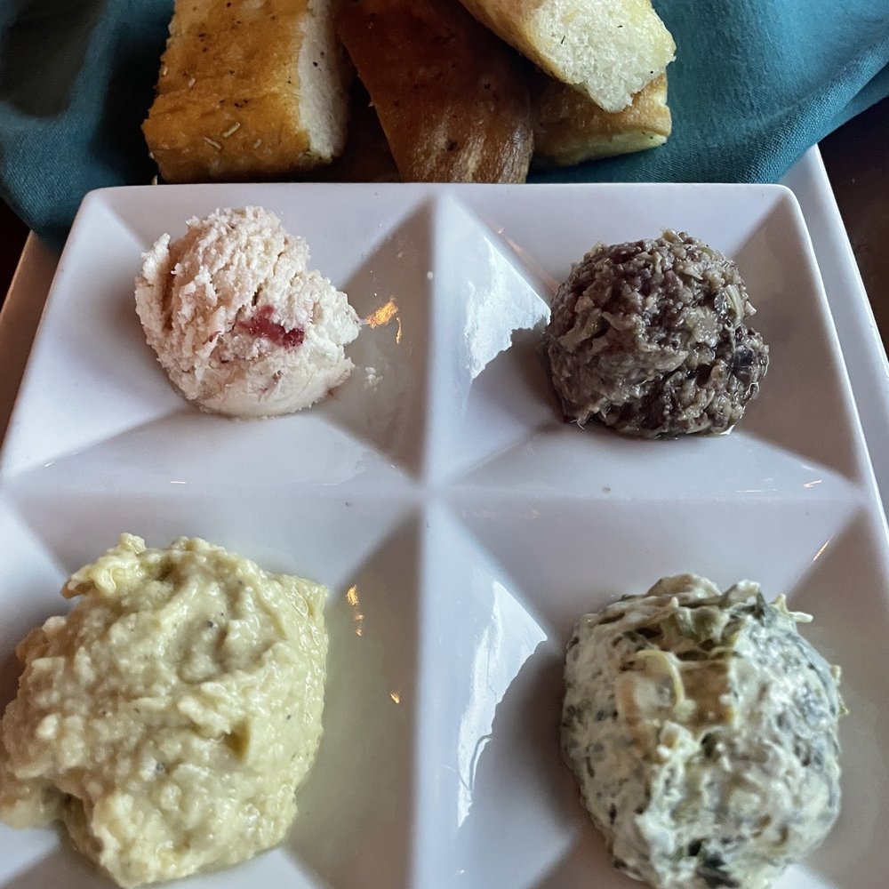 Fins At Sharky's - Bread and butters - Steakhouses Near Me - Venice, Florida