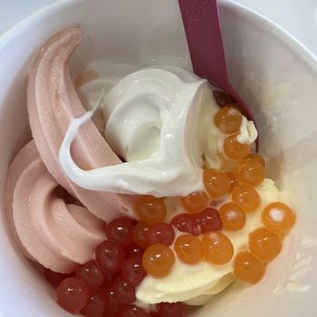 Yogurtland - yogurt and fruit - Ice Cream & Frozen Yogurt Near Me - Las Vegas, Nevada Yogurtland - yogurt and fruit - Ice Cream & Frozen Yogurt Near Me - Las Vegas, Nevada