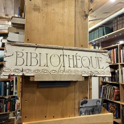 Henniker Book Farm and Gifts