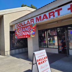 Dollar Mart