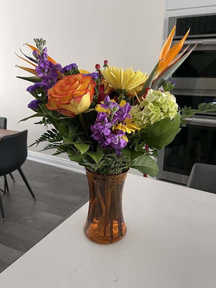 24 SEND FLOWERS Updated August 2024 45 Photos & 90 Reviews