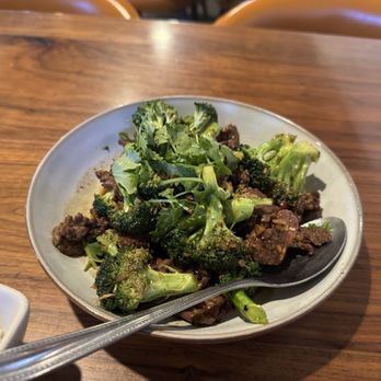 Bangkok Avenue - Garlic Pepper - Thai Near Me - Thousand Oaks, California Bangkok Avenue - Garlic Pepper - Thai Near Me - Thousand Oaks, California