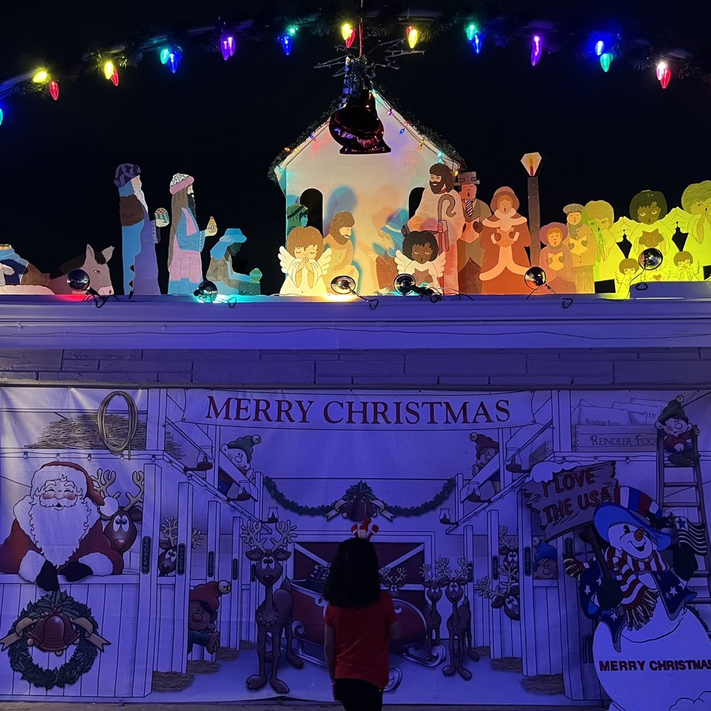 McGonigle-Collins Christmas Display - Local Flavor Near Me - Plantation, Florida