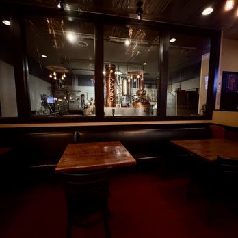 Merchant Tavern - Gastropubs Near Me - Akron, Ohio