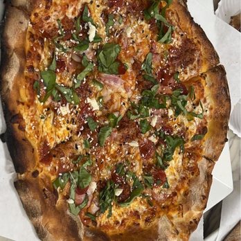 786 Degrees - Burj Khalifa pizza - Pizza Near Me - Los Angeles, California
