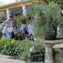 Larchmere PorchFest