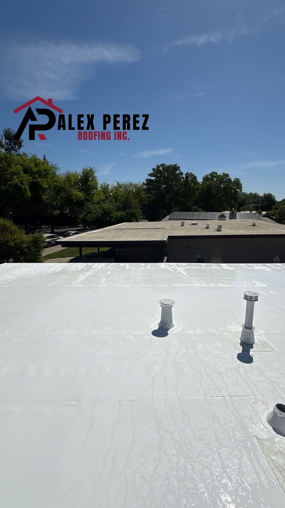 Slide of Alex Perez's Roofing