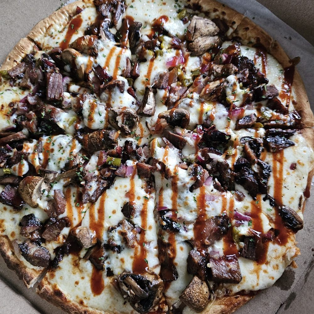 Magnolia Smokehouse Grill - This is the most amazing new pizza we've tried This year - Barbeque Near Me - Grenada, Mississippi Magnolia Smokehouse Grill - This is the most amazing new pizza we've tried This year - Barbeque Near Me - Grenada, Mississippi