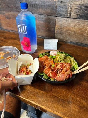 45th Stop N Shop & Poke Bar by null