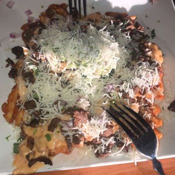 Cinco TacoBar - Waffle fries with steak - Mexican Near Me - San Leandro, California Cinco TacoBar - Waffle fries with steak - Mexican Near Me - San Leandro, California