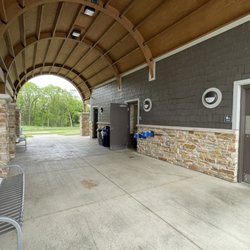 Shor Park - Girls, boys and family bathrooms. Which were EXTREMELY CLEAN! Was very impressed!