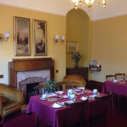 Granville Guest House - Breakfast room.