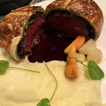 Ramsay's Kitchen - Beef Wellington - American Near Me - Boston, Massachusetts Ramsay's Kitchen - Beef Wellington - American Near Me - Boston, Massachusetts