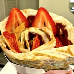 Tswirl Crepe - 13. Strawberry Nutella Crepe