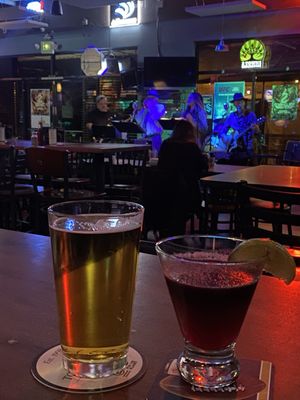 The Cove Restaurant and Lounge by null