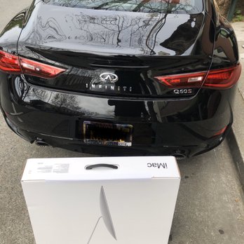 Apple 4th Street - Way too easy! Parking car-ma out front-  and in less than 2 minutes, W/O wallet,(iPhone only) poof! New iMac ready to take home - Mobile Phones Near Me - Berkeley, California