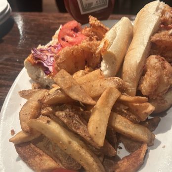 Biggie's - Seafood Near Me - Carlstadt, New Jersey