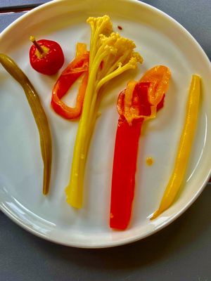 Bushel & Peck's by null