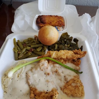 Po’ Melvin’s - Chicken Fried Chicken! - American Near Me - Irving, Texas