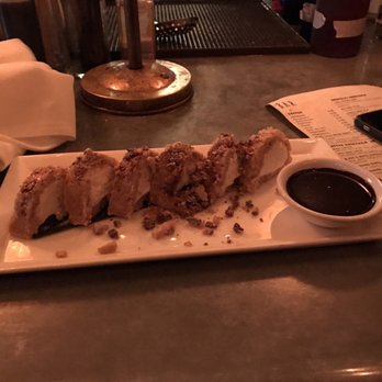 Double Knot - Rice crispy sushi roll! (Inside is ice cream) Best dessert I've had in life. - Sushi Bars Near Me - Philadelphia, Pennsylvania