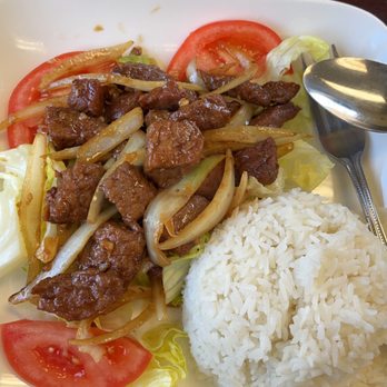Little Saigon - Shaking beef with rice - Vietnamese Near Me - South San Francisco, California Little Saigon - Shaking beef with rice - Vietnamese Near Me - South San Francisco, California