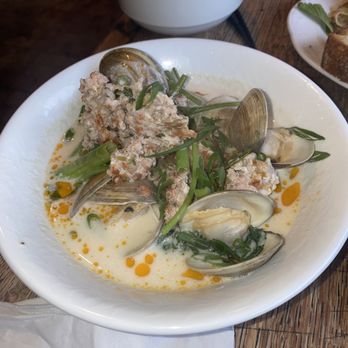 Mud Hen Water - Sausage & Clams - Hawaiian Near Me - Honolulu, Hawaii Mud Hen Water - Sausage & Clams - Hawaiian Near Me - Honolulu, Hawaii