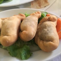 Aux Cèdres du Nord - Fried pastries stuffed with minced lamb and onion!