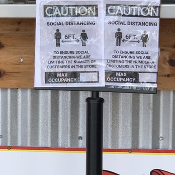 Grab a Wiener - Signs warning that social distancing is suggested - Hot Dogs Near Me - Wildwood, New Jersey Grab a Wiener - Signs warning that social distancing is suggested - Hot Dogs Near Me - Wildwood, New Jersey