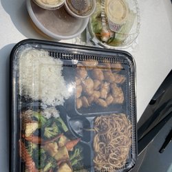 Akita Asian Fusion & Japanese Steakhouse